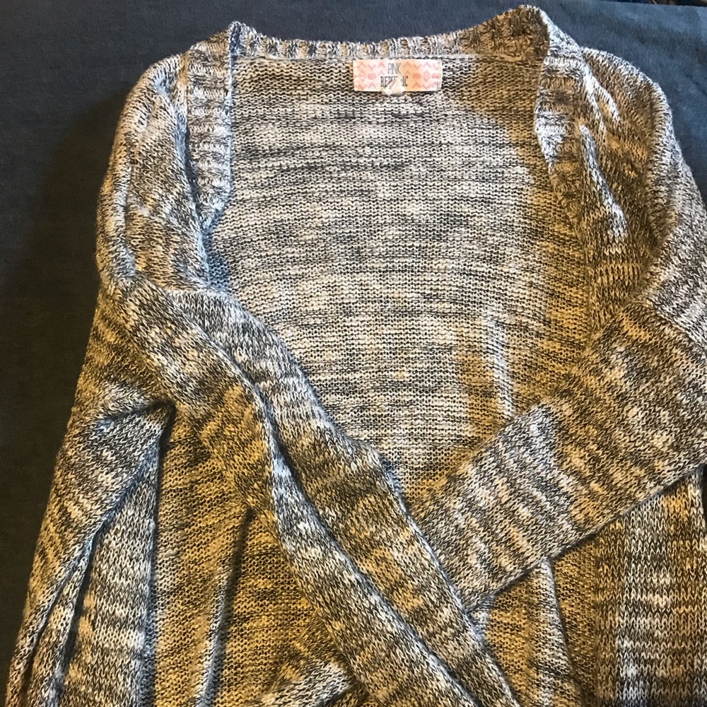 Cardigan bundle - Picture 3 of 6